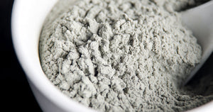Bentonite clay vs activated carbon